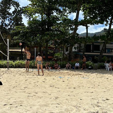 Condominio Com Muita Diversao Toninhas 乌巴图巴 外观 照片