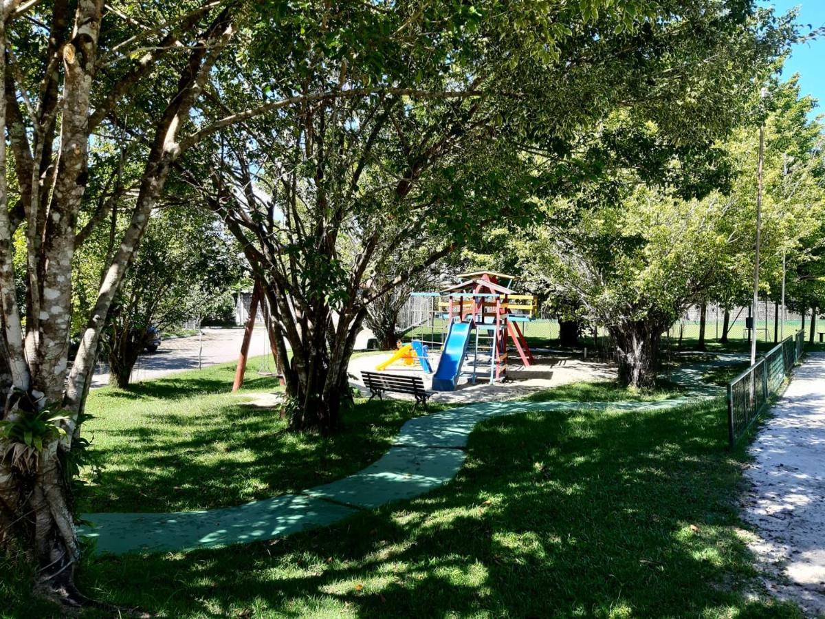 Condominio Com Muita Diversao Toninhas 乌巴图巴 外观 照片