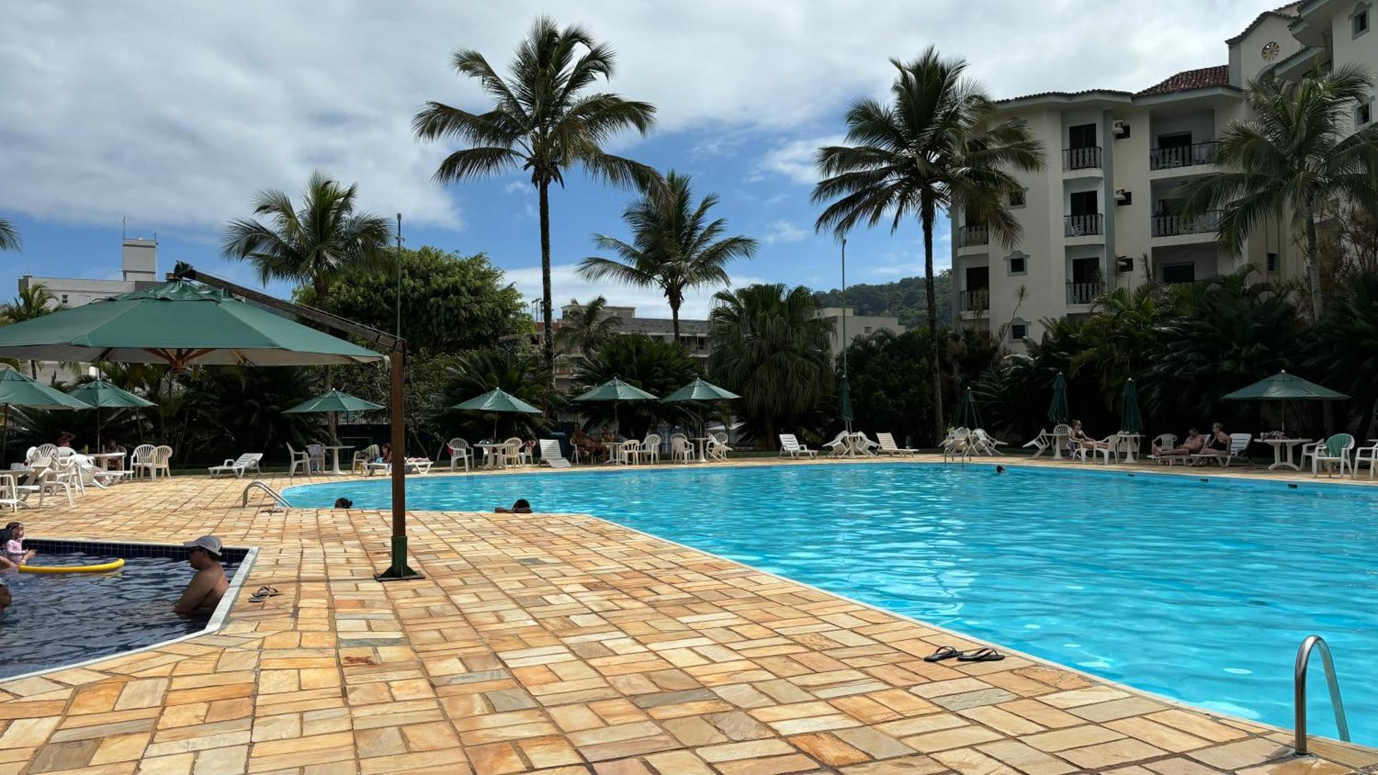 Condominio Com Muita Diversao Toninhas 乌巴图巴 外观 照片
