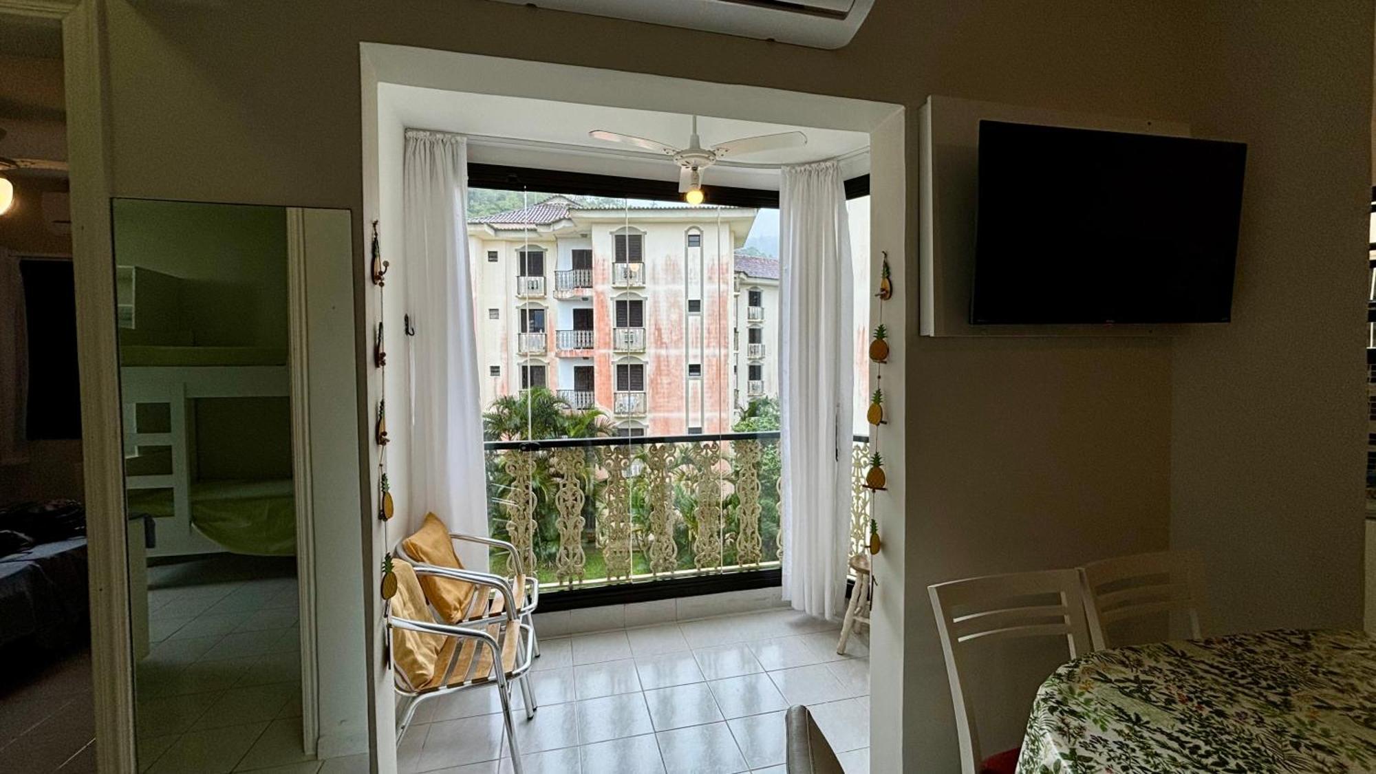 Condominio Com Muita Diversao Toninhas 乌巴图巴 外观 照片